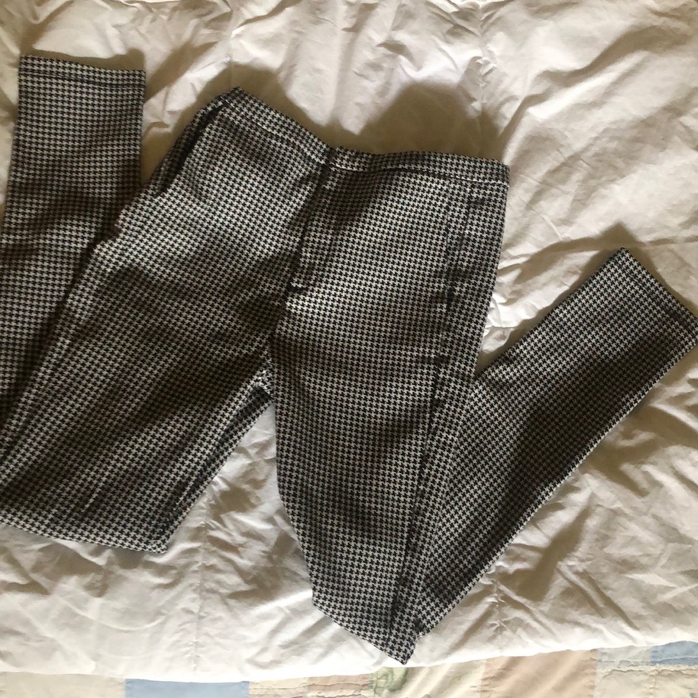 Hi rise skinny pants hound tooth